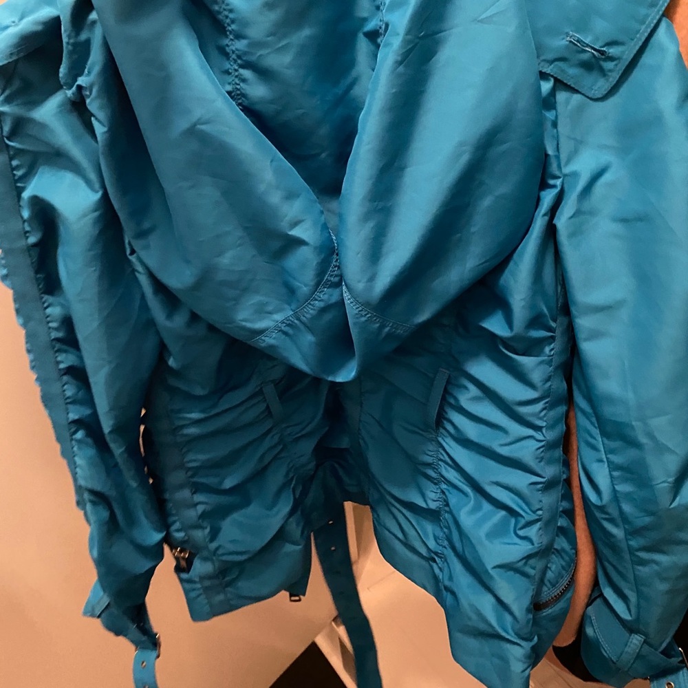Burberry Jacket - Picture 15 of 15